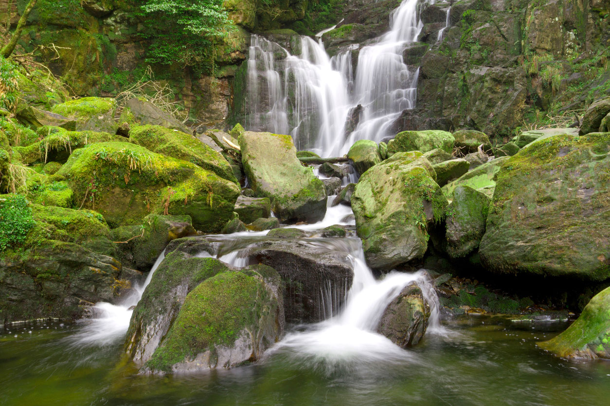 7 Day Ireland Highlights Tour - Torc Waterfall